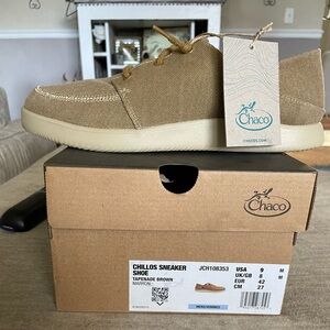 Brand new with tags …Men’s Chillos Tapenade Brown Casual Shoes Size 9